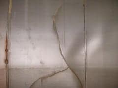 Dr. Hövelmann & Rinsche: Schaden an Stahlbehälter mit Aktivkohle